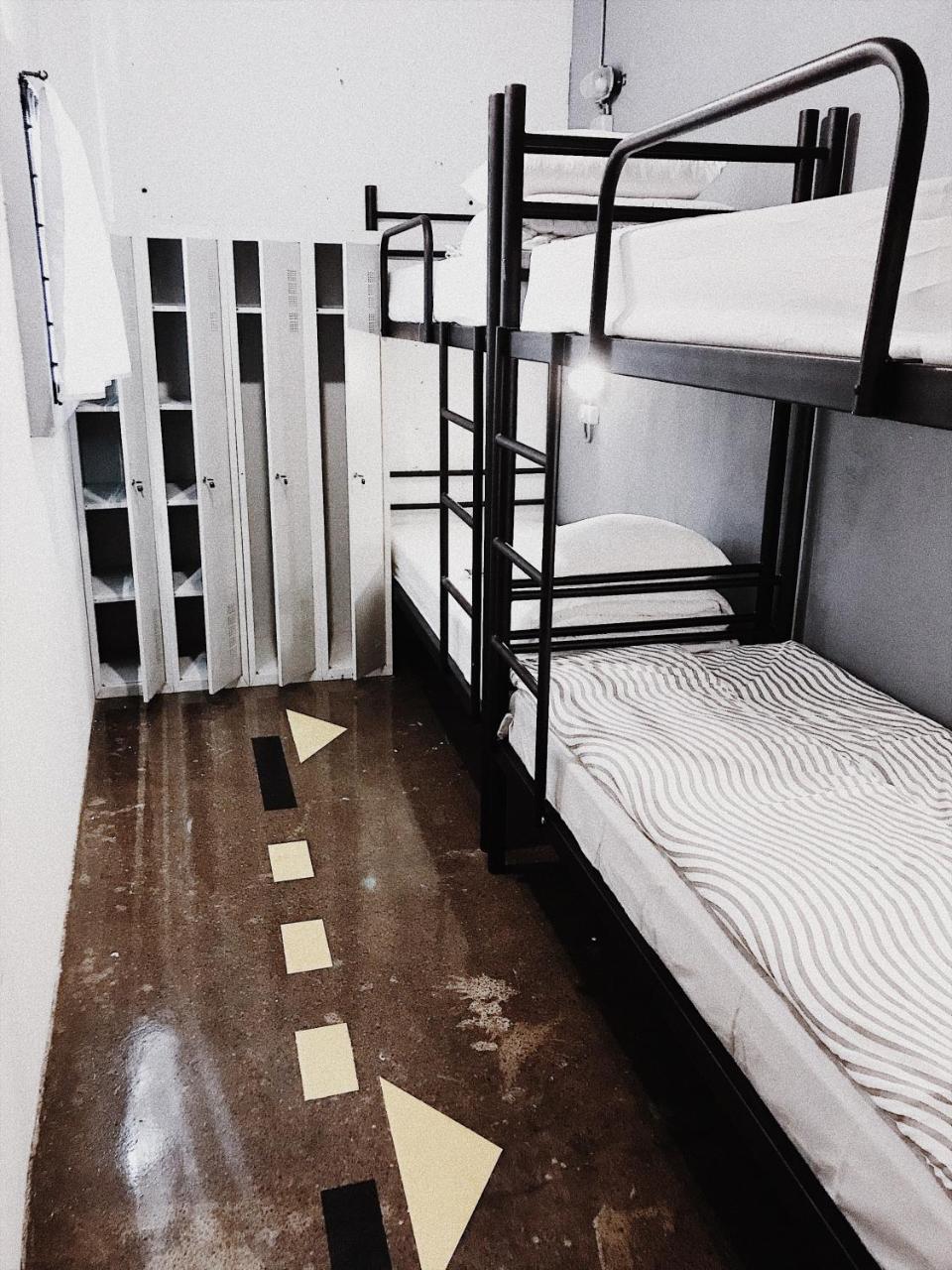 كييف Hostel Alcatraz المظهر الخارجي الصورة